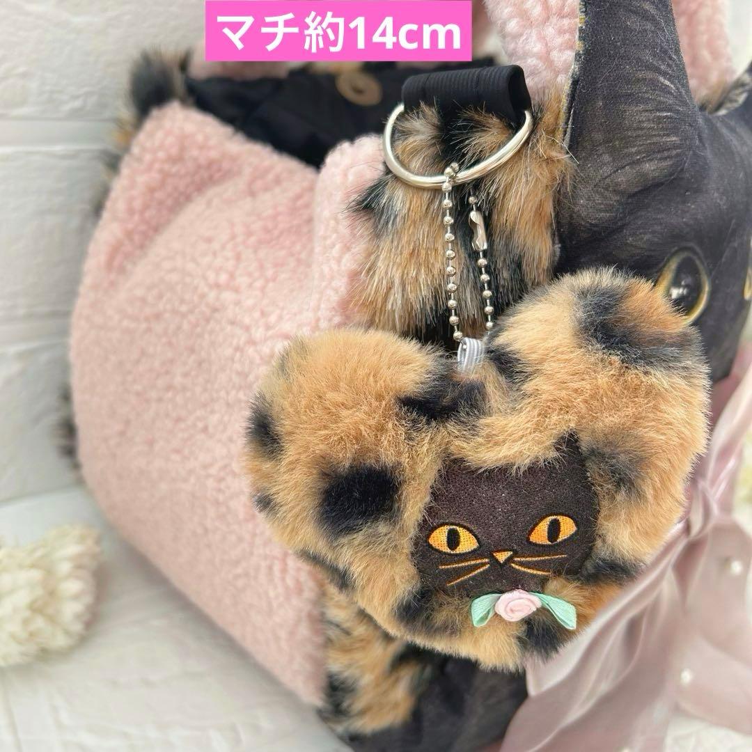 ゆ*ら様 ビッグ黒猫ちゃん　コヤンイサムチョン　ファー＆プードルボア　ラウンドト