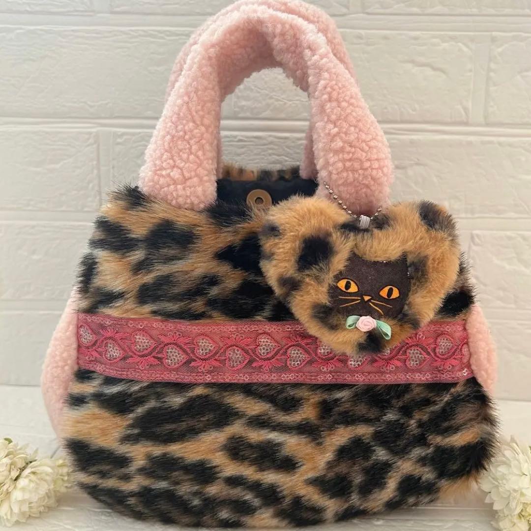 ゆ*ら様 ビッグ黒猫ちゃん　コヤンイサムチョン　ファー＆プードルボア　ラウンドト