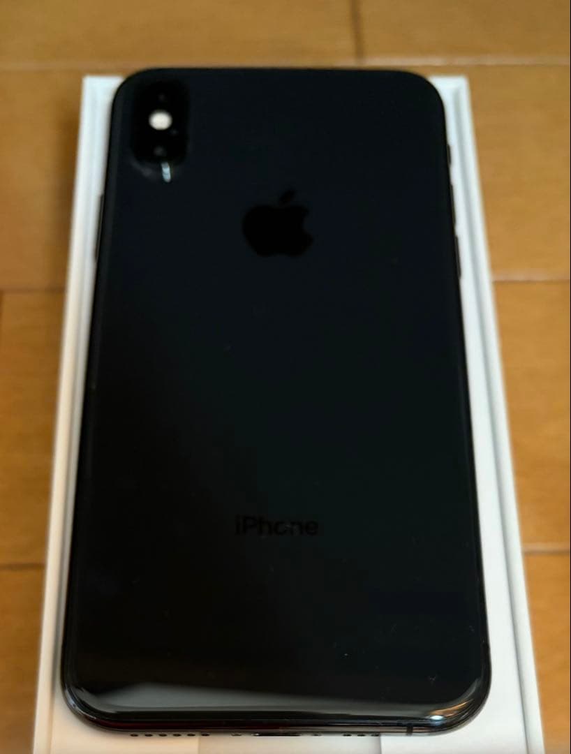 Apple iPhone XS スペースグレイ 64GB 元au