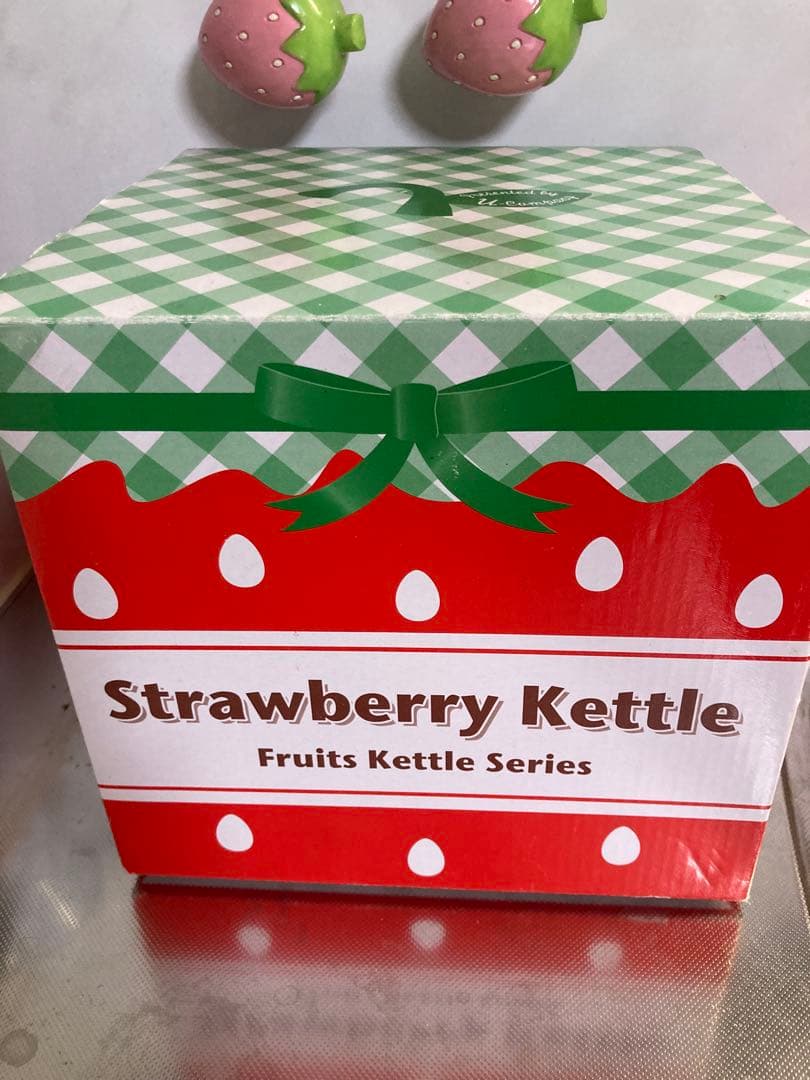 ホーロー製ケトル　いちご　レトロ　超レア　レトロポップ