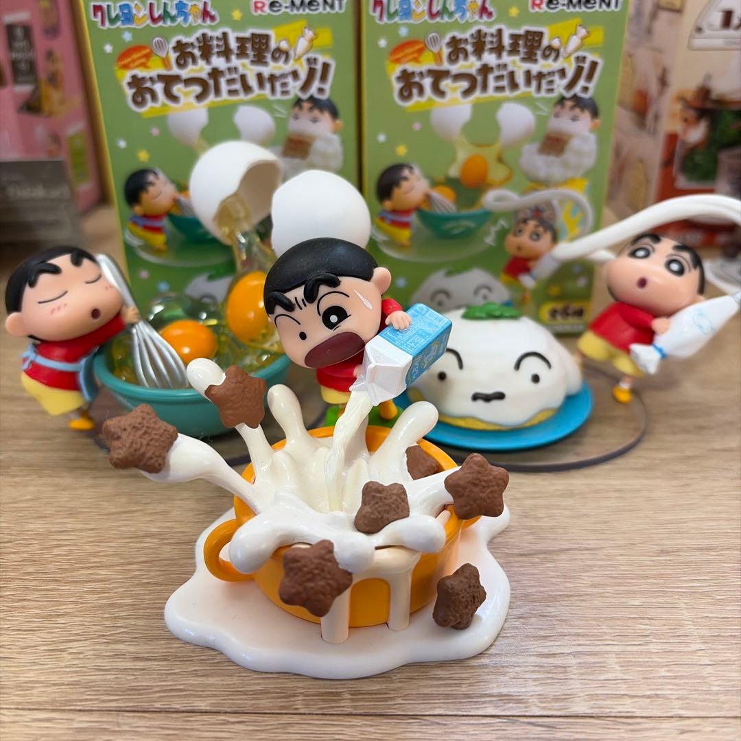 クレヨンしんちゃん ですくdeコメダ珈琲店　フィギュア　ガチャ　食べ物　セット
