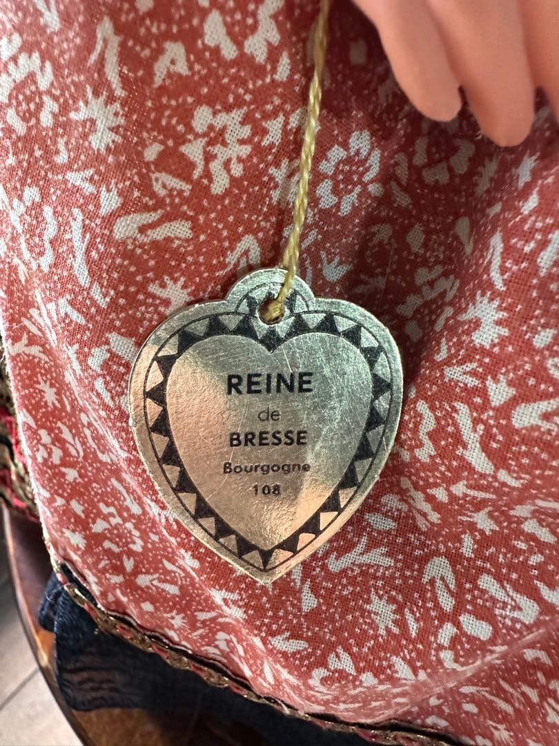 アンティークドール　人形　フランス　台付　ヴィンテージ　刺繍　スリープアイ　刺繍