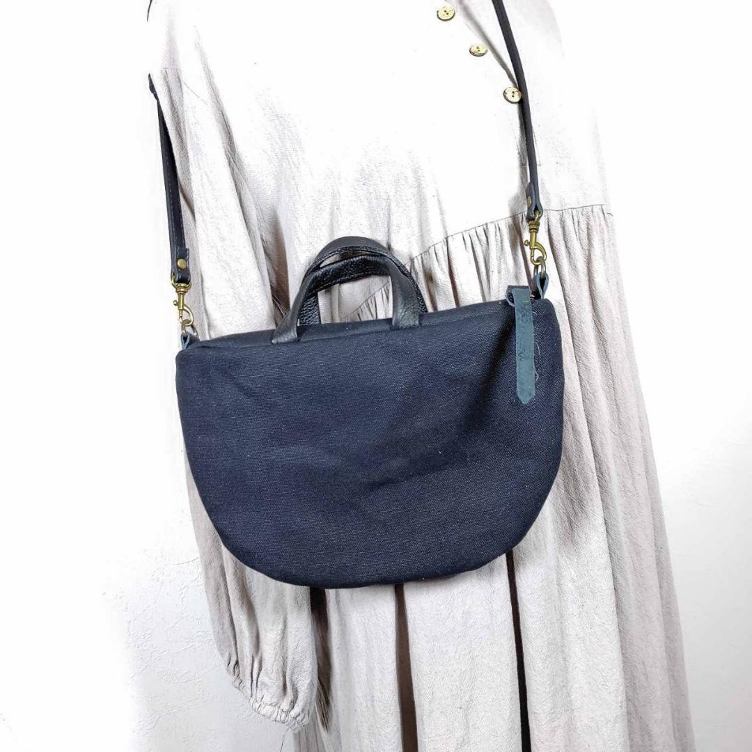 ミナペルホネン/rosyロージィーネイビー/ドミニラウンドショルダー