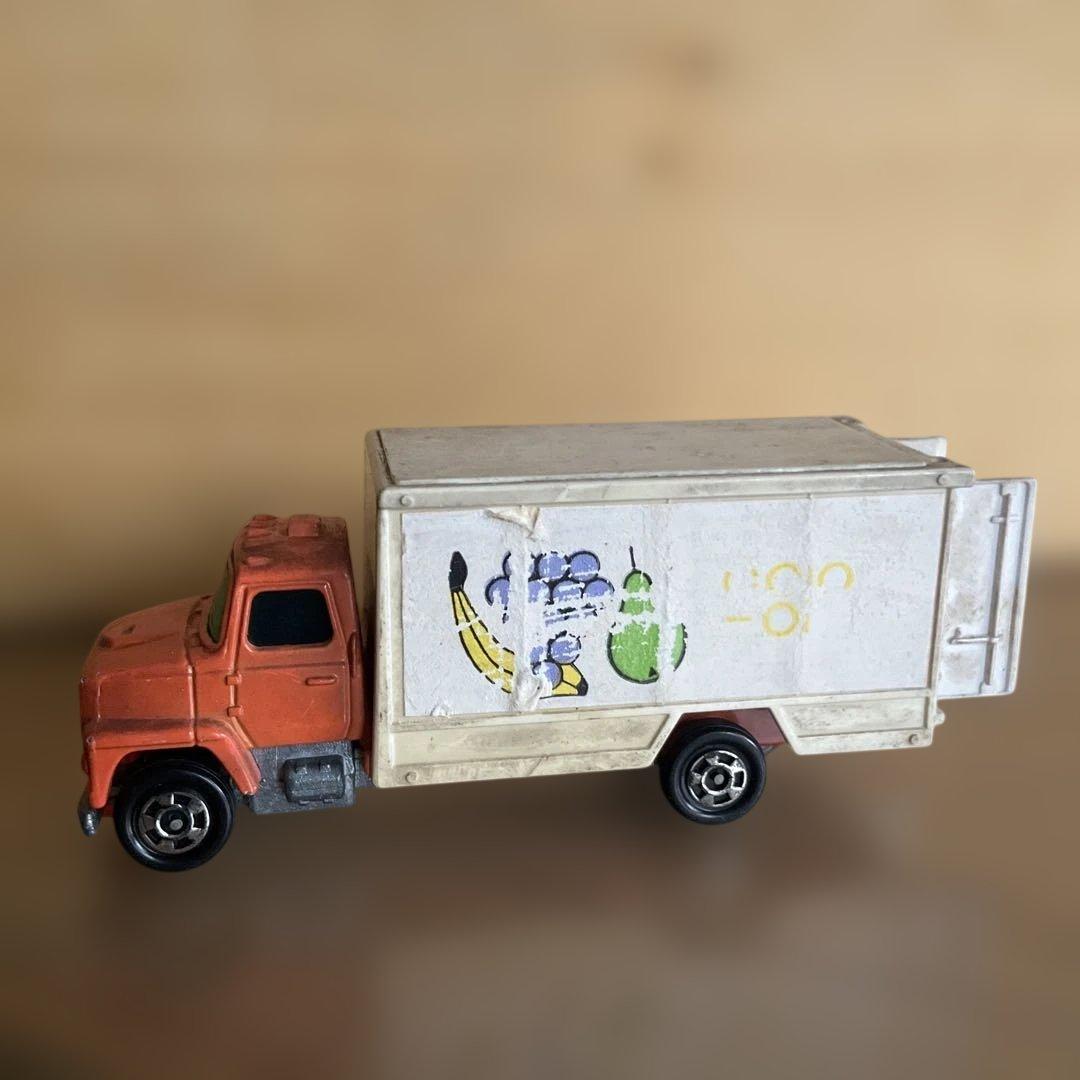 トミカ ミニカー トラック 果物デザイン、日本製