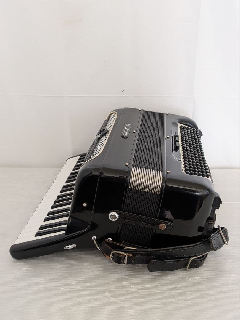イタリア製 GIULIETTIジュリエッテイ アコーディオンM52