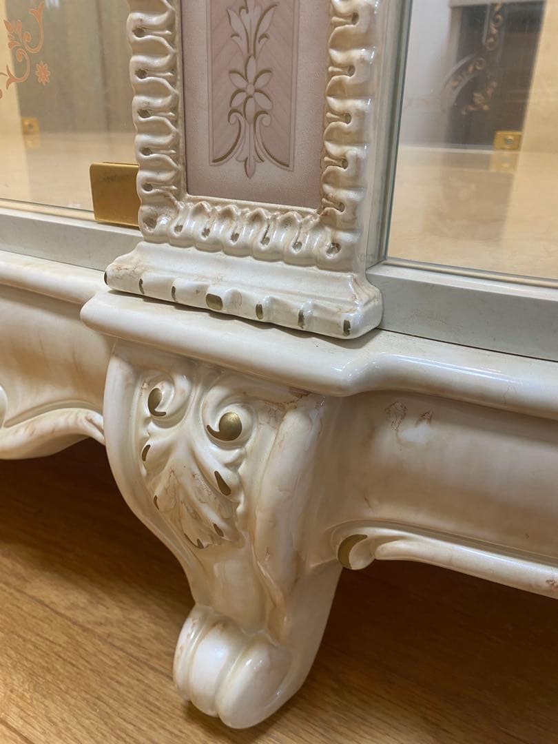 展示品　【イタリア高級家具　サルタレッリ】　キュリオケース　姫家具　飾り棚　直取