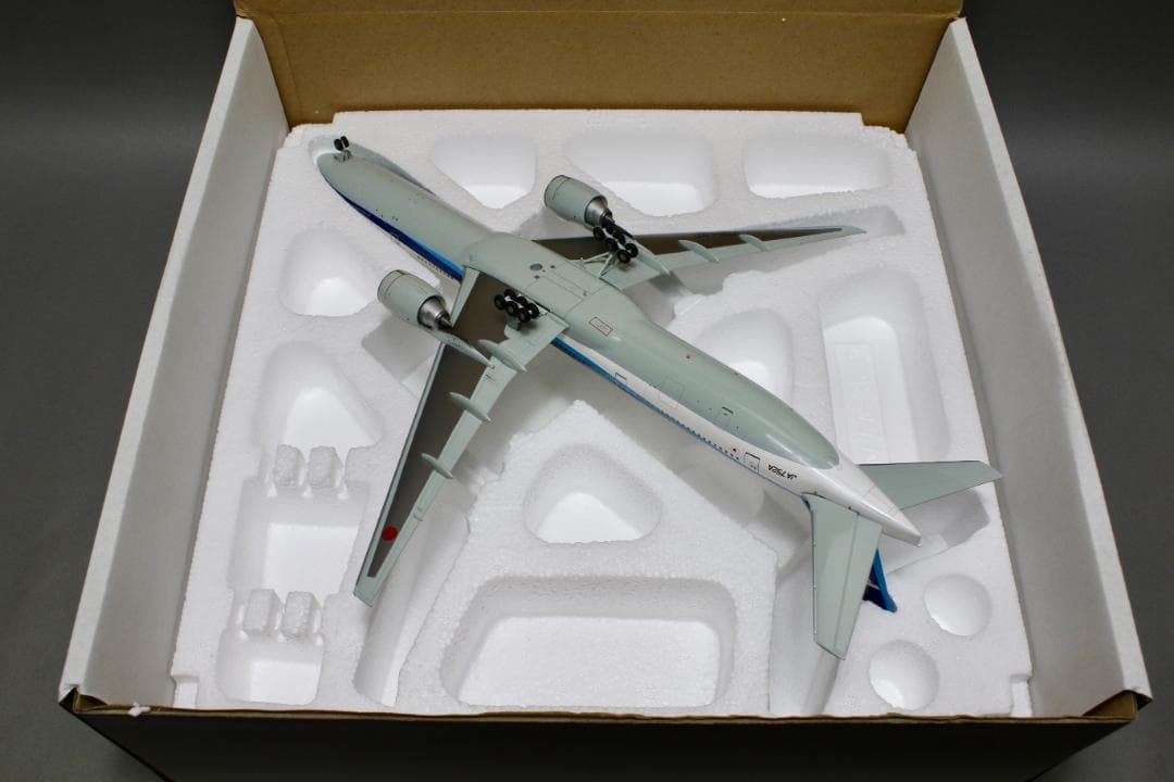 レア ANA B777-300 JA752A 1/200 JC Wings