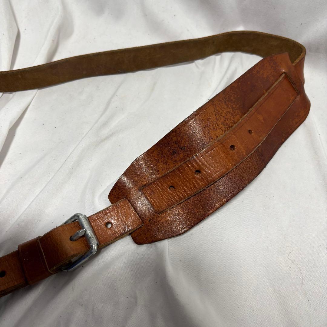 スウェーデン軍　レザーマガジンバッグ　希少 vintage 実物　官給品　レア
