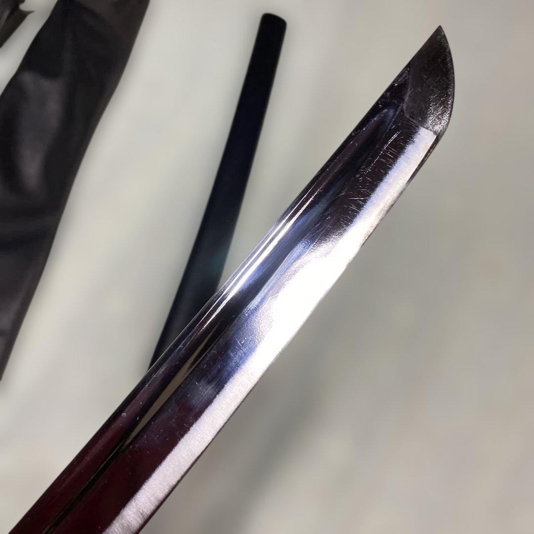 居合刀(刀ケース付) 黒柄 龍彫透し丸鍔 黒梨地鞘