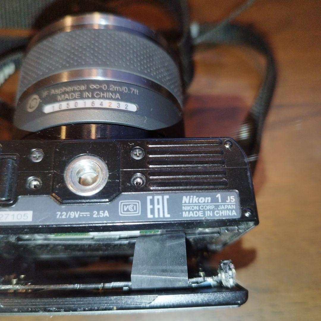 ジャンク　Nikon 1 J5 ミラーレスカメラ