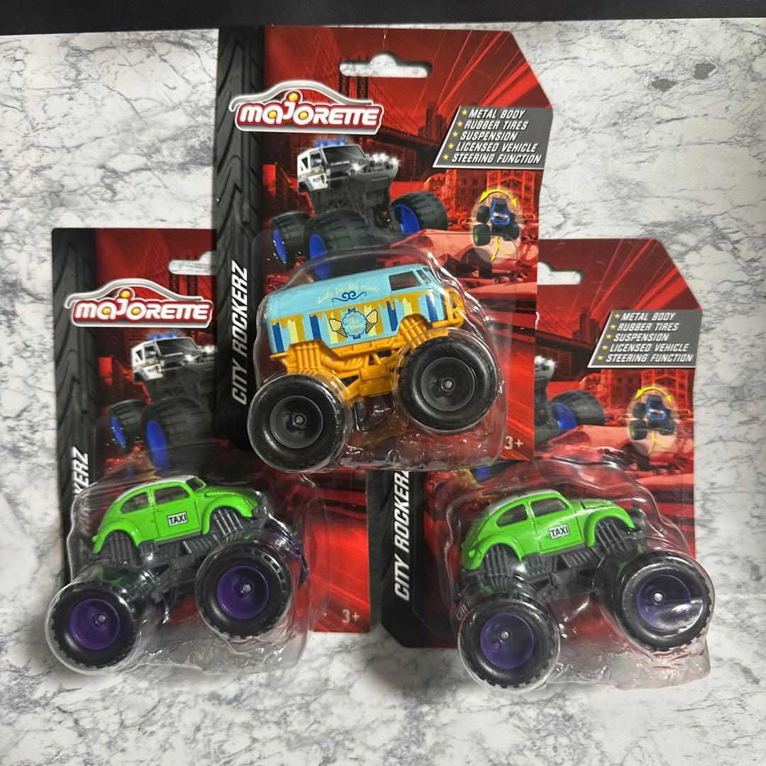 ホットウィール　モンスター　トラック　２４台　セット