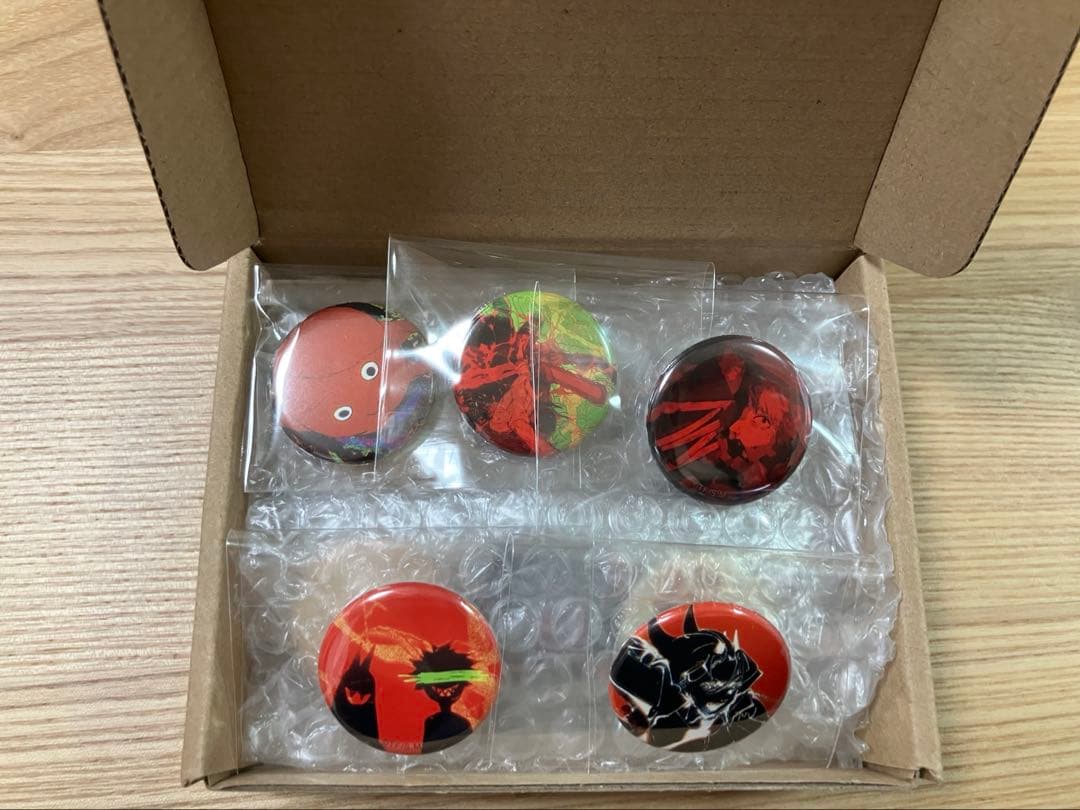 チェンソーマン　コレクション缶バッジ　10種コンプリートセット　完売品