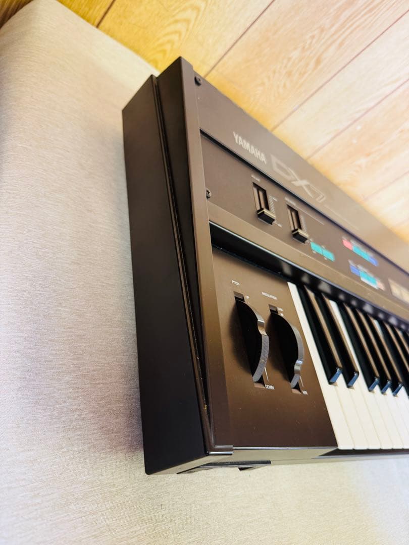 YAMAHA ヤマハ DX7 デジタルシンセサイザー