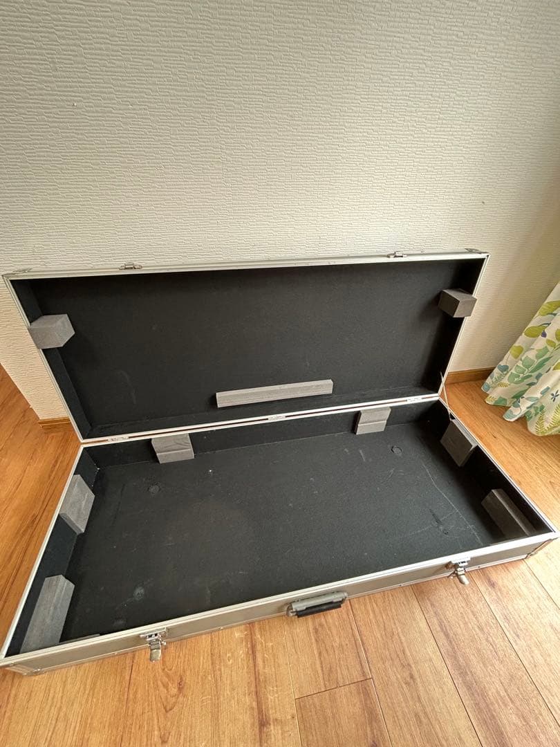 Yamaha EOS B900 シンセサイザー　ハードケース付き