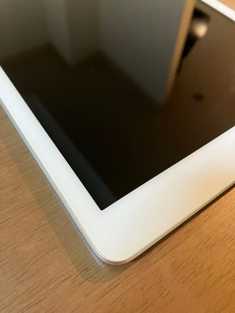 【最大容量100%】iPad 第6世代 Wifi+Cellular 32GB