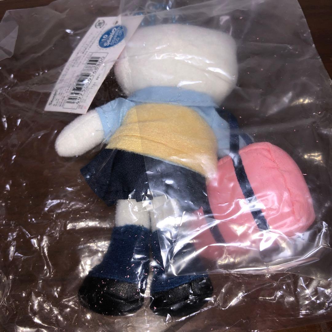 足長キティ　ぬいぐるみ　マスコット　キーホルダー　女子高生　夏服　ストラップ