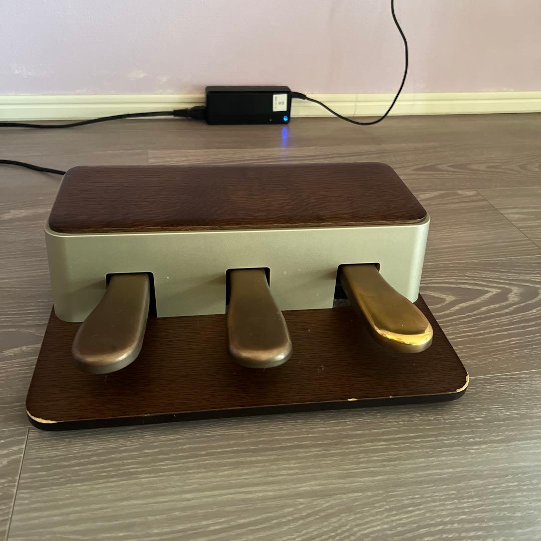 Roland KIYOLA KF-10 カリモクコラボ ヘッドホン付