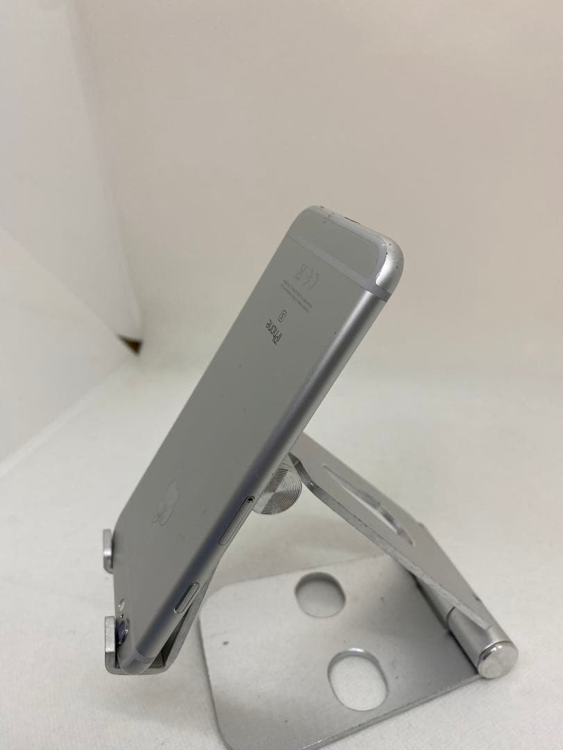 Iphone 6s 32GB Sim フリー　460671