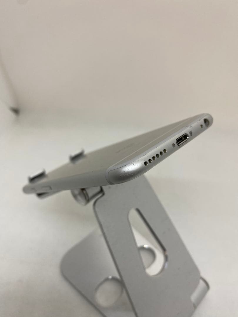 Iphone 6s 32GB Sim フリー　460671