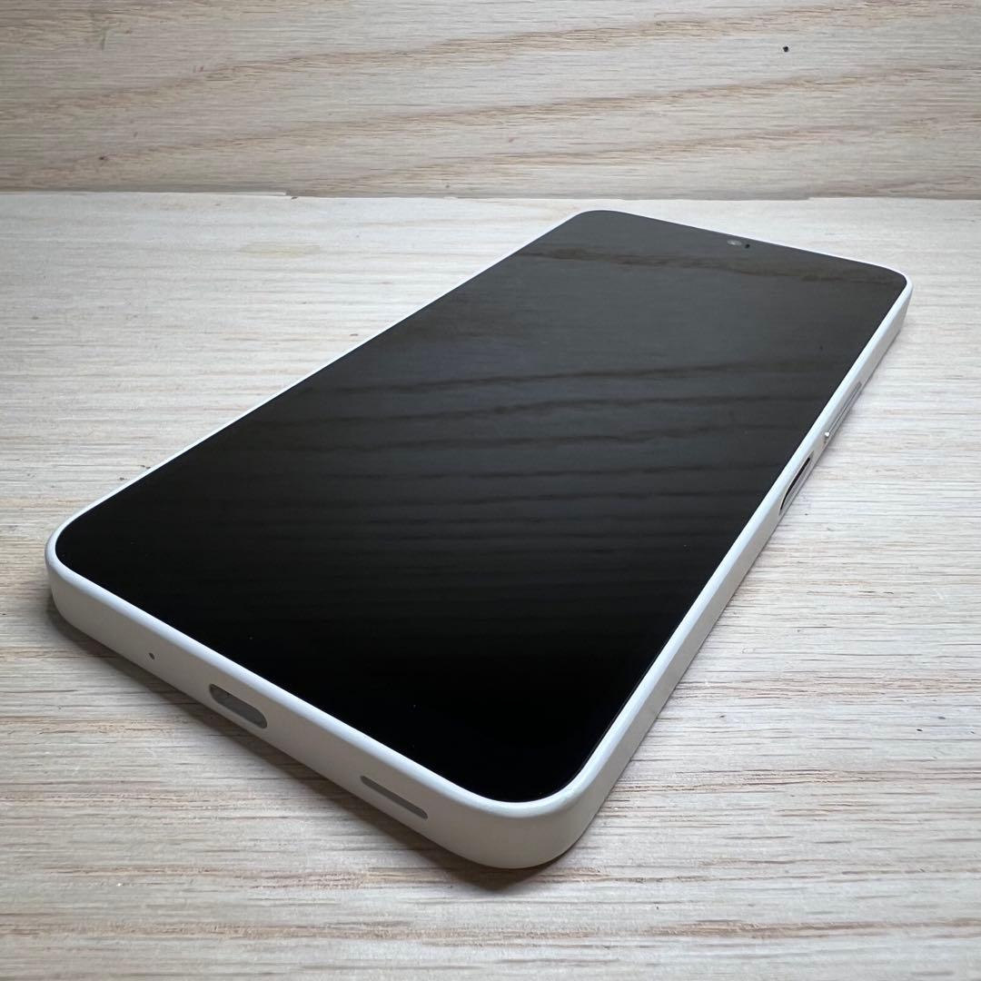 シャープAQUOS wish4 SH-M27 本体 Y232