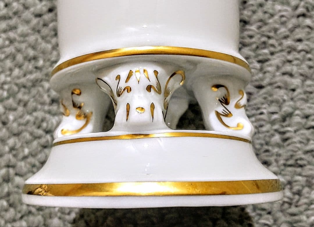 マイセン 金彩 四つ脚 フラワーベース 花瓶 一輪挿し 一級品