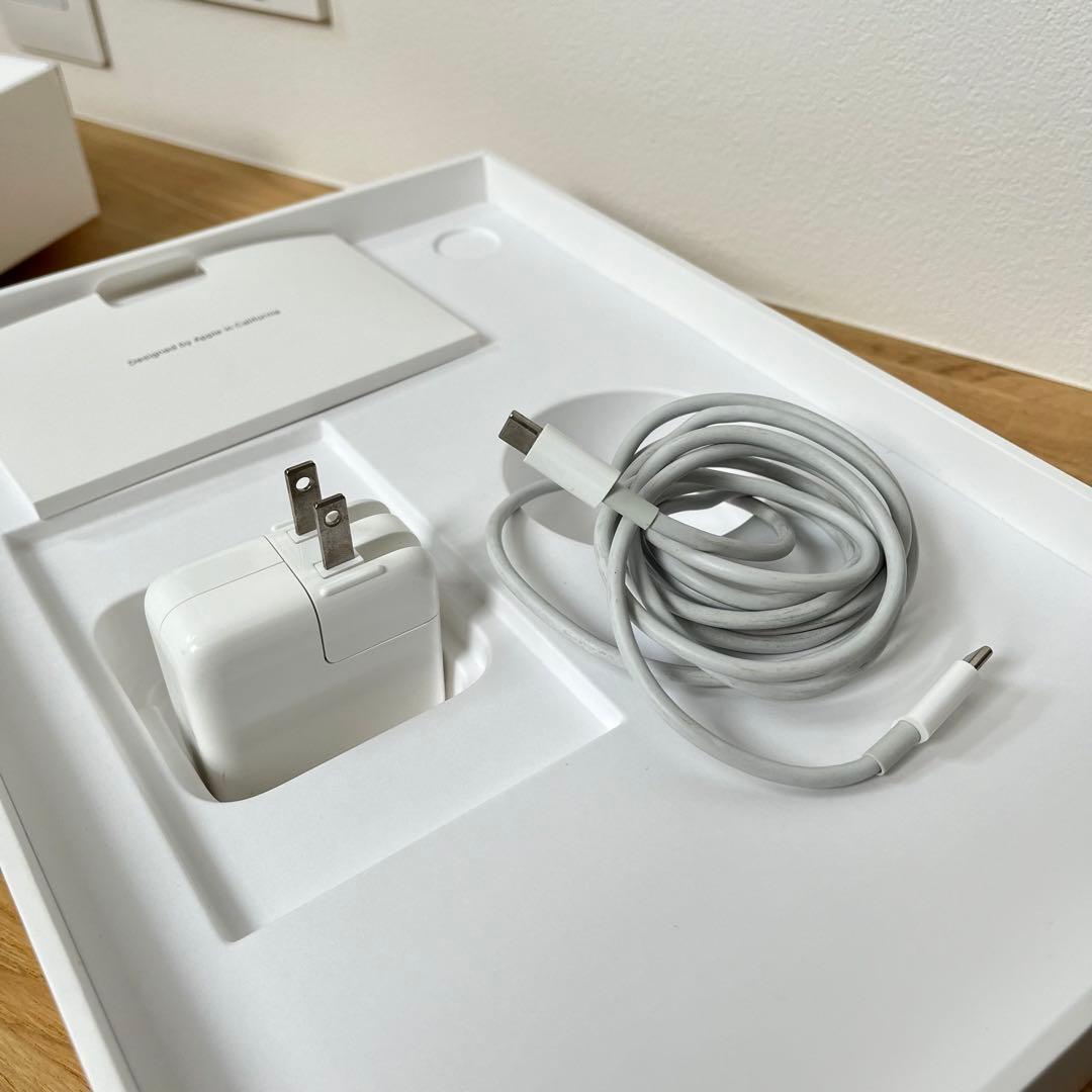 Apple MacBook Air 13インチ 2020
