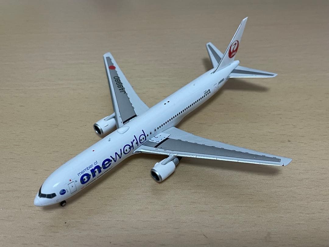 航空機・ヘリコプター Phoenix JAL B767-300 JA8980 1/400