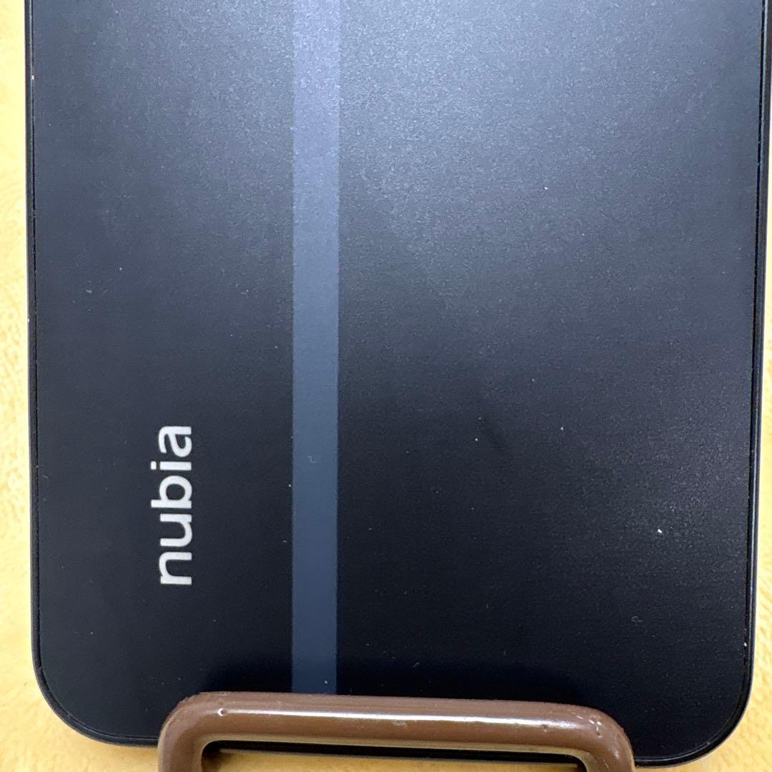 nubia ivy ブラック SIMフリー