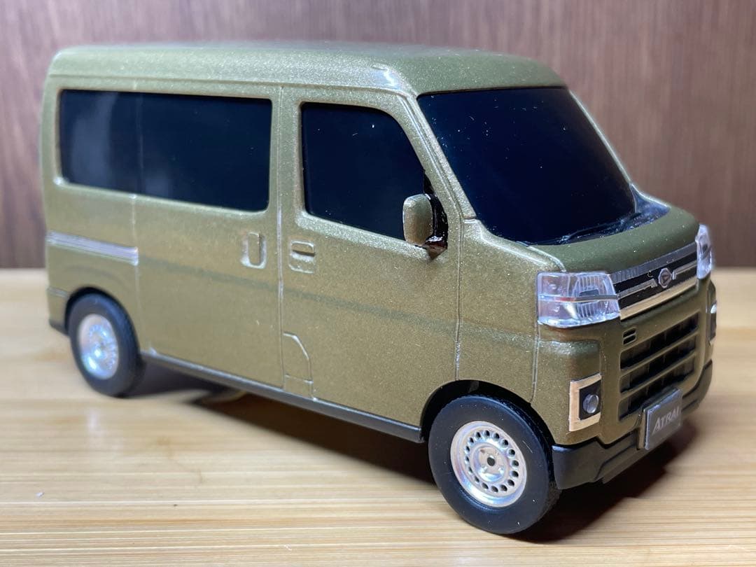 アトレー（ハイゼットカーゴ改）　オフビートカーキM ツルピカボディ　②