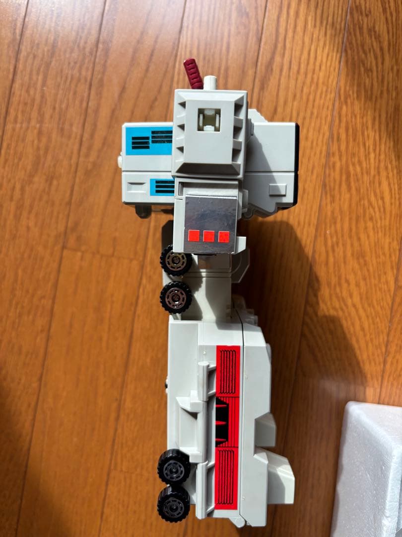 C-70 スタースクリーム メトロフレックス