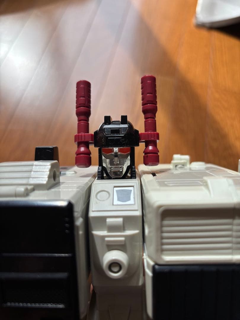 C-70 スタースクリーム メトロフレックス