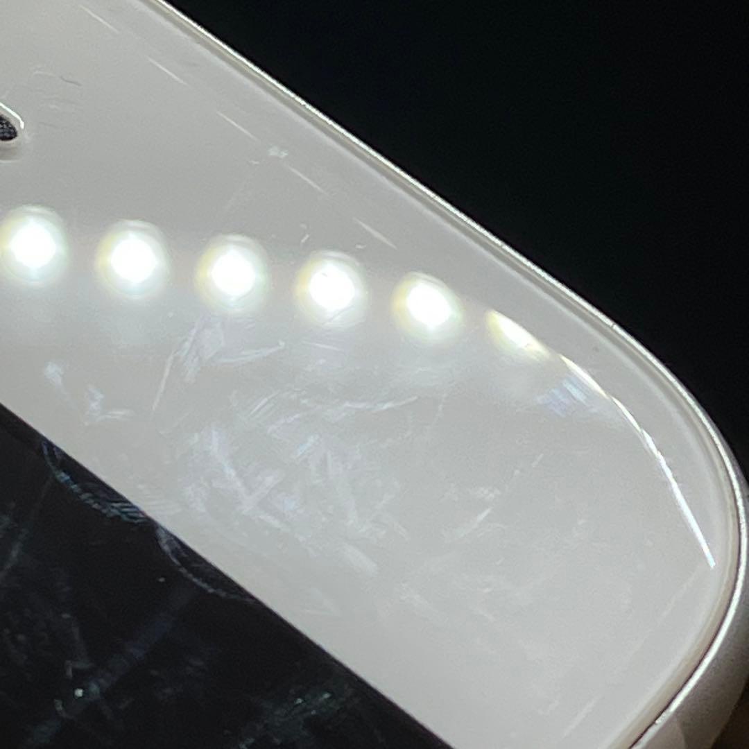 iPhone 8 64GB シルバー SIMロックなし　バッテリー100%
