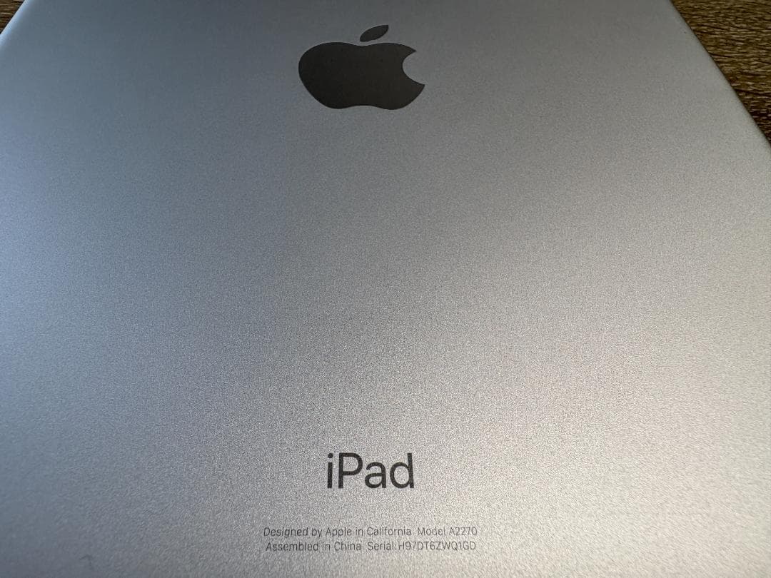 Apple iPad 第８世代 Wi-Fi 32GB バッテリー93.5％