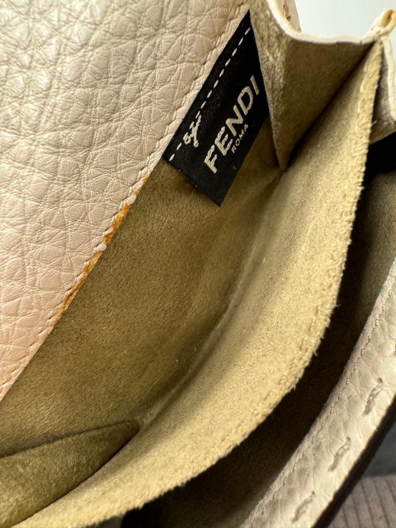 FENDI 二つ折り財布