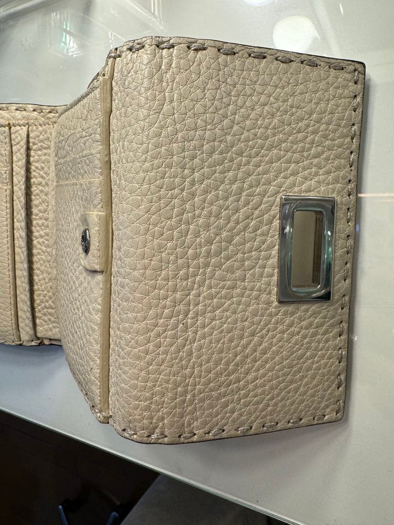 FENDI 二つ折り財布
