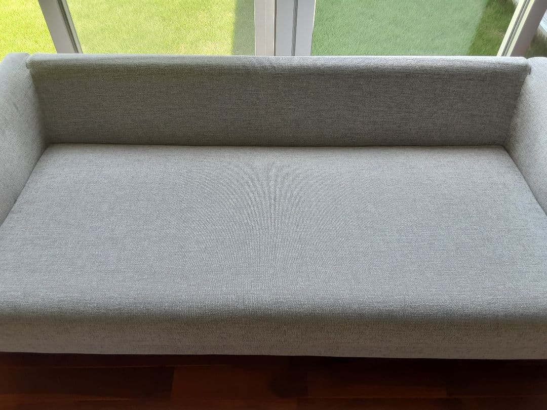 【直接引き取り限定　愛知県】NOYES ノイエス　ソファ