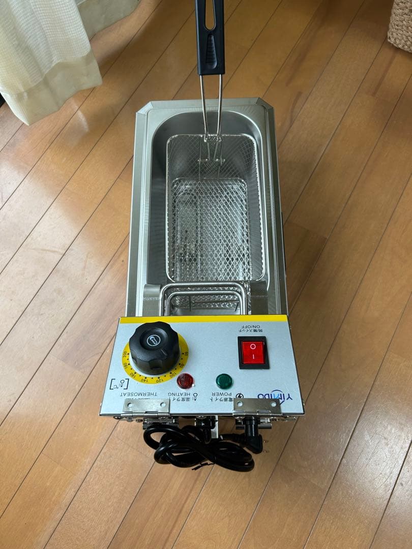 電気フライヤー ステンレス製 温度調整可能