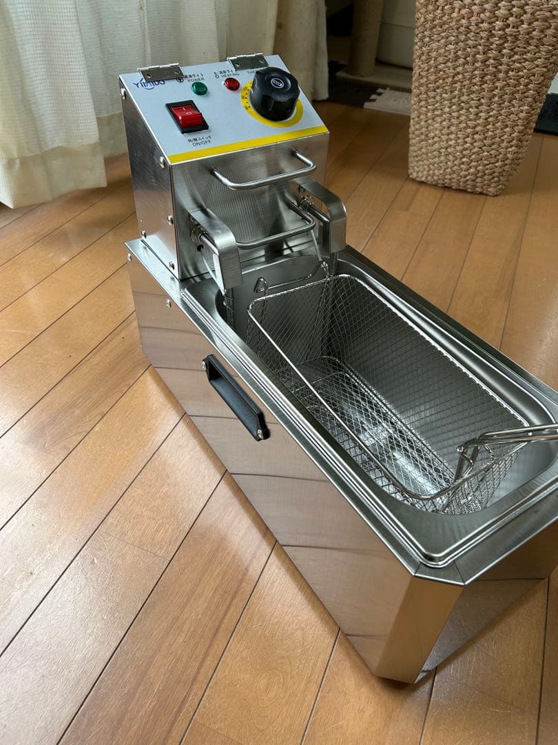 電気フライヤー ステンレス製 温度調整可能