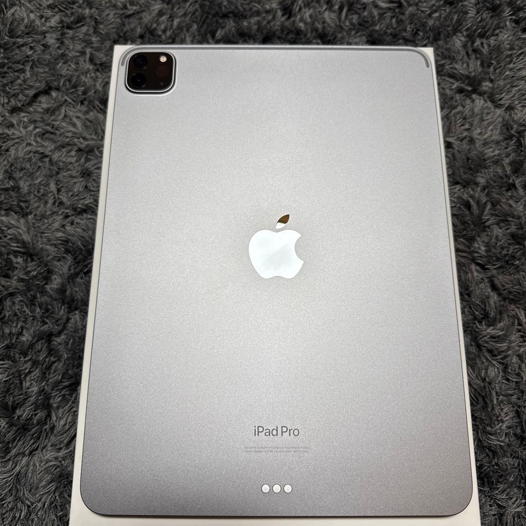 iPad Pro 4世代128GB11インチ　とある