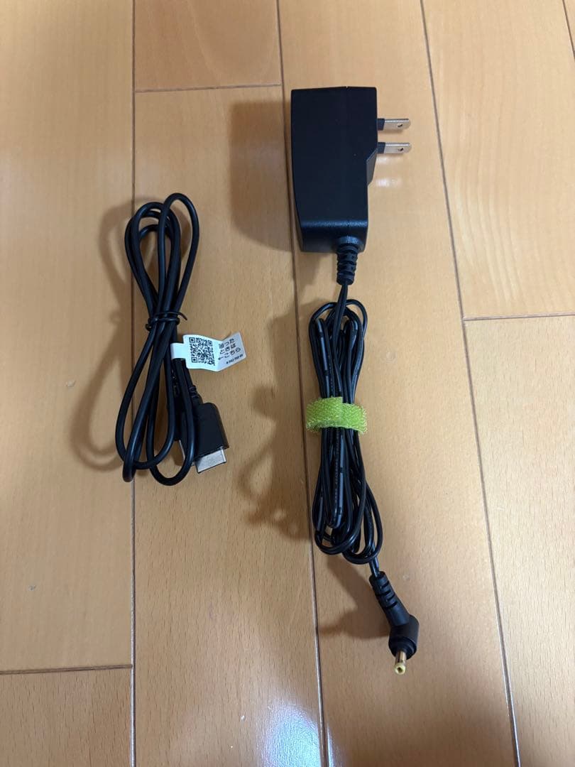 SONY ウオークマン　 NW-A35、スタンドスピーカー付き