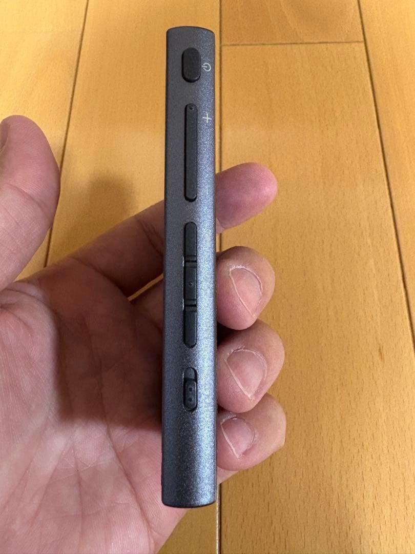 SONY ウオークマン　 NW-A35、スタンドスピーカー付き