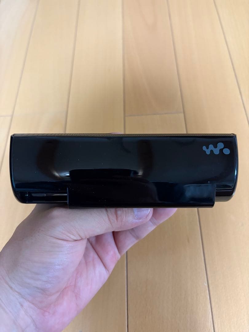 SONY ウオークマン　 NW-A35、スタンドスピーカー付き