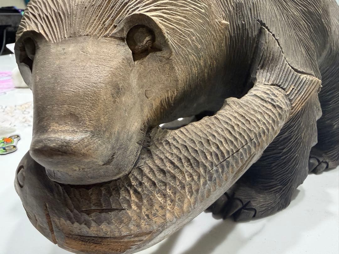 木彫りの熊　（大サイズ）