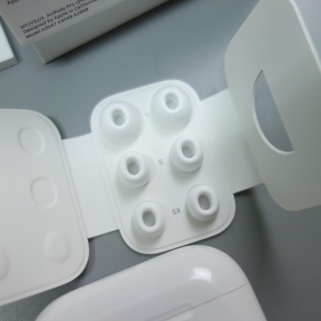 P*N様 アップル イヤホン AirPods Pro 2