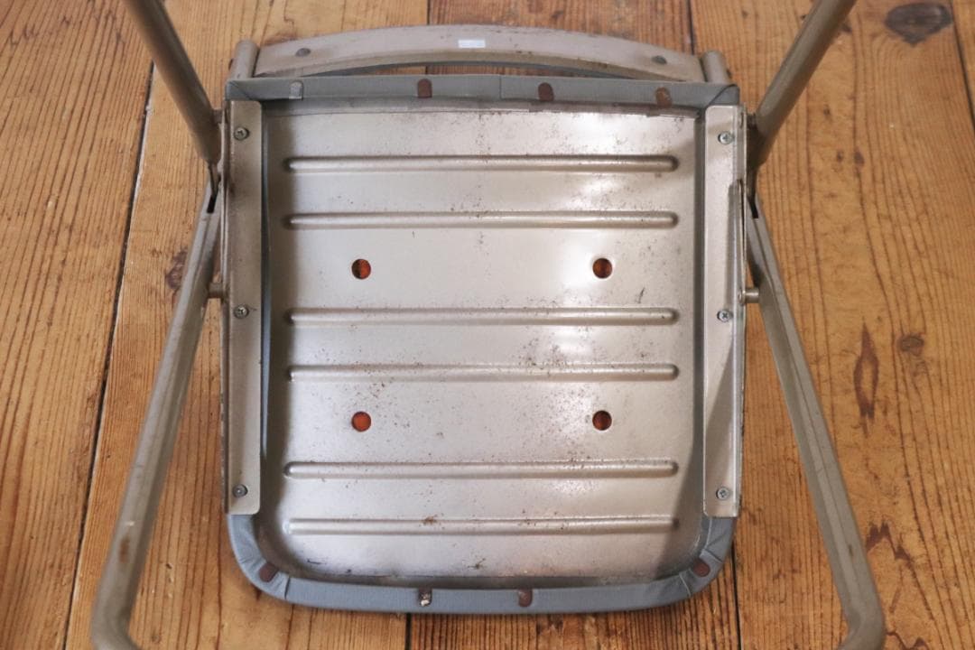 レトロ パイプイス チェア 折り畳み椅子 いす 合皮 グレー インダストリアル