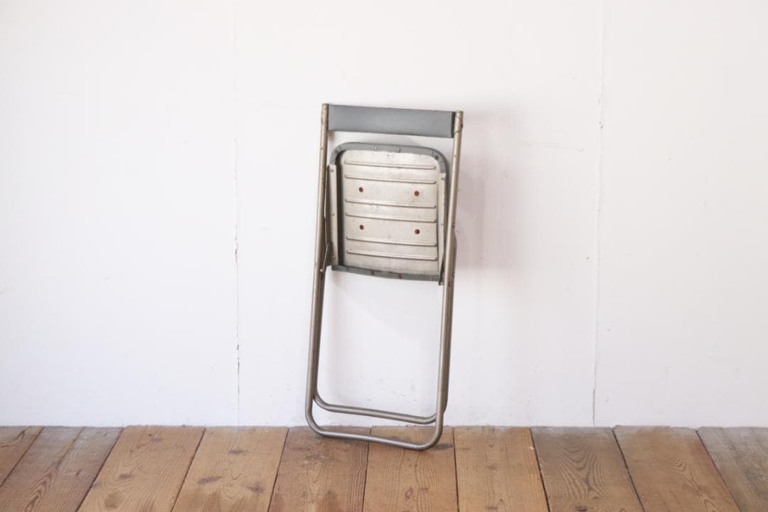 レトロ パイプイス チェア 折り畳み椅子 いす 合皮 グレー インダストリアル