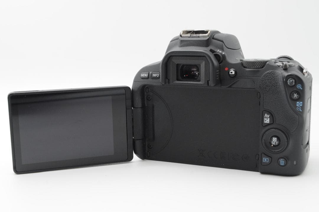 ●新品級②●夏のSALE● Canon EOS Kiss x9 ダブルレンズ