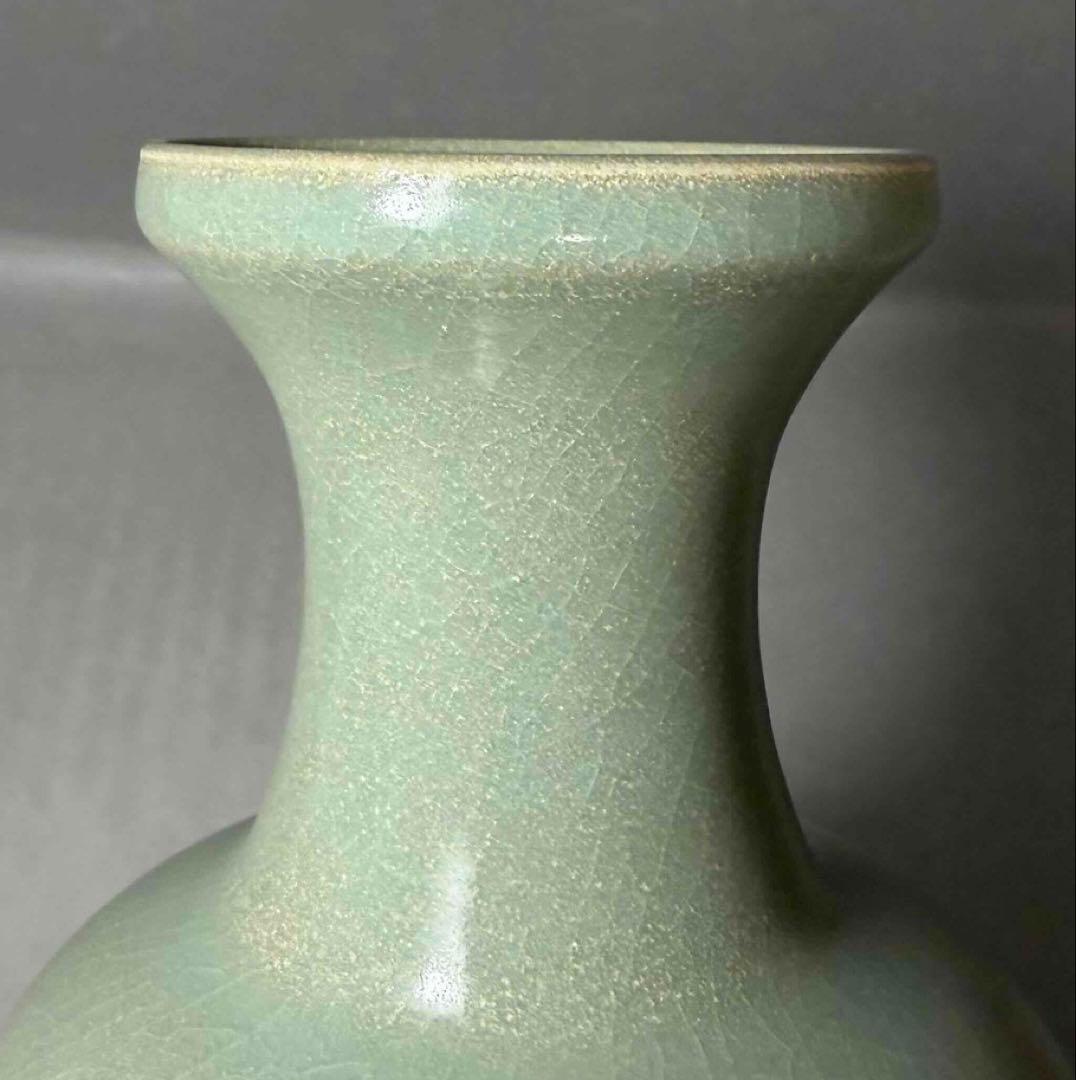 中国 広口細首胴が膨らんだ形の瓶　u6260304