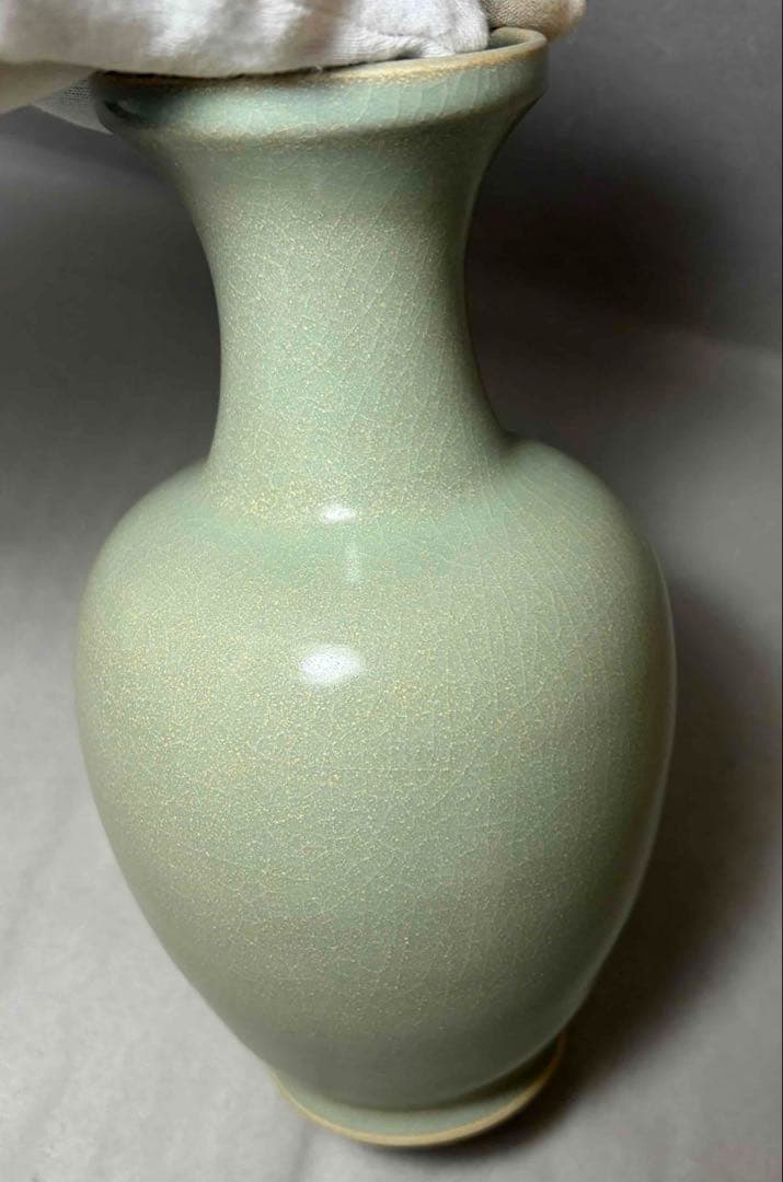 中国 広口細首胴が膨らんだ形の瓶　u6260304