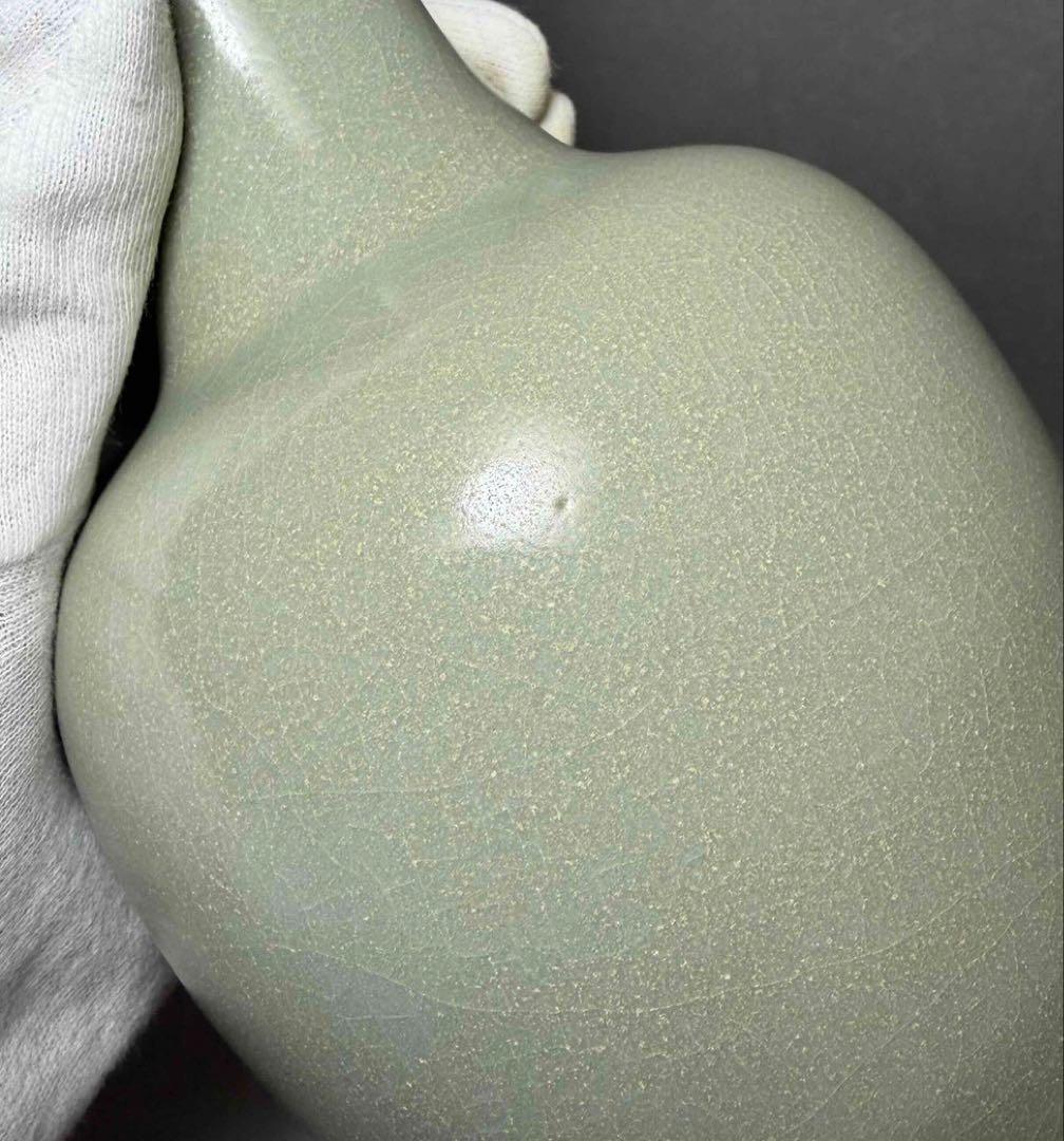 中国 広口細首胴が膨らんだ形の瓶　u6260304